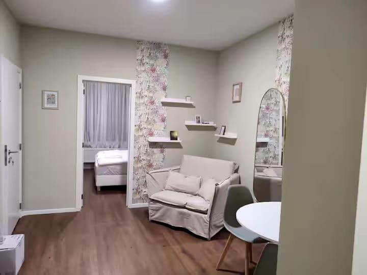 Appartamento Center Location 1br Near Station! *